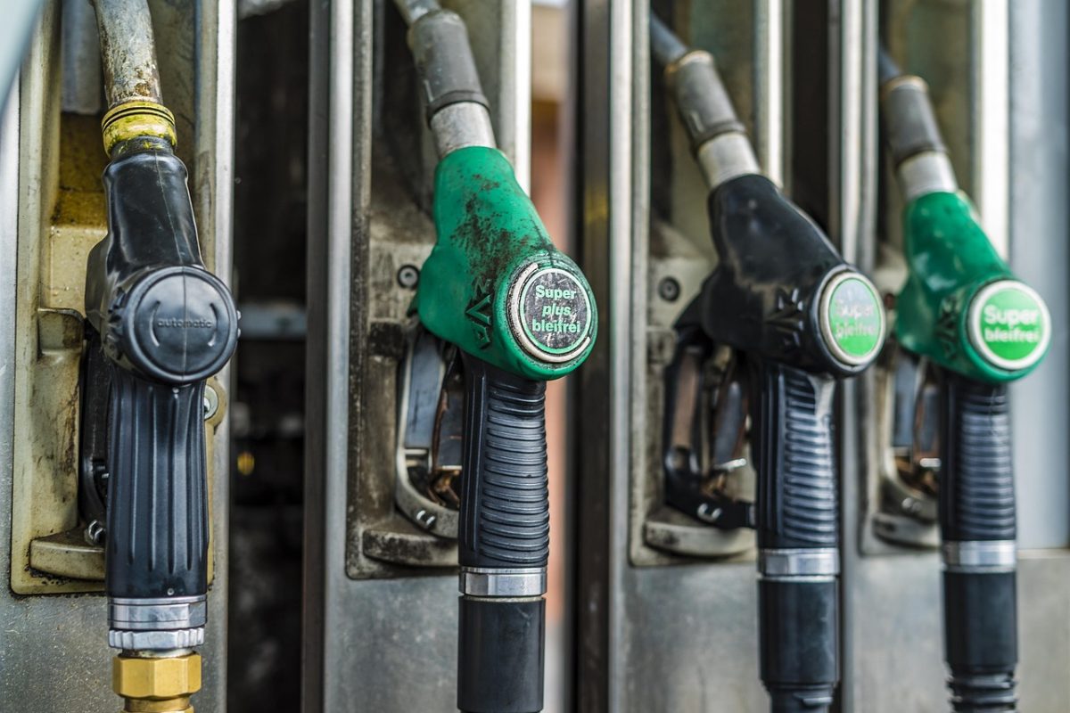 Agregaty prądotwórcze Diesel – jak wybrać niezawodne źródło zasilania dla firmy i domu?