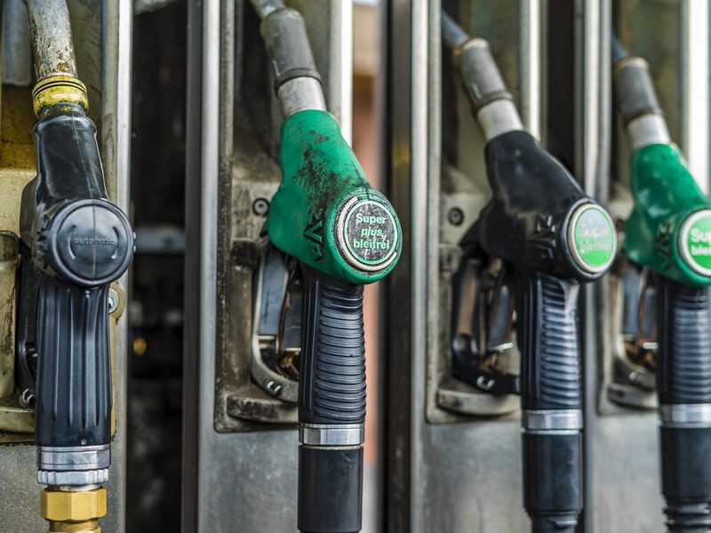 Agregaty prądotwórcze Diesel – jak wybrać niezawodne źródło zasilania dla firmy i domu?